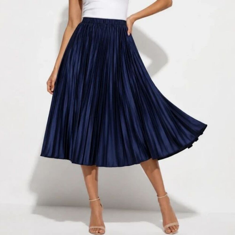 Zara Navy Pleated Midi Skirt Size S Flowy Satin Chic Elegant